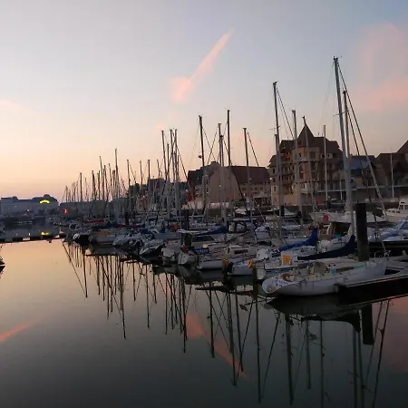 Studio Rue Olliffe * Deauville